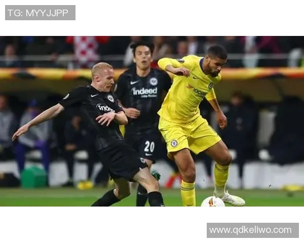 足球明星骨折后的康复之路与训练恢复技巧分享